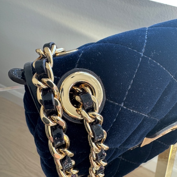 New Michael Kors bag - Picture 3 of 5